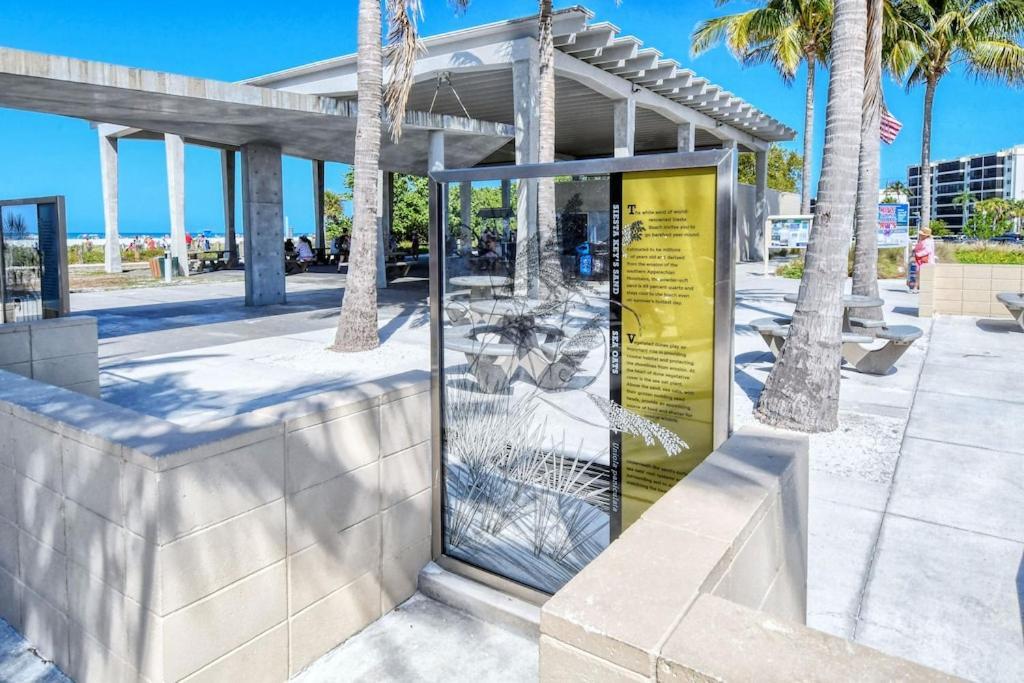 Canal 309 - Right In Siesta Key Village! 外观 照片
