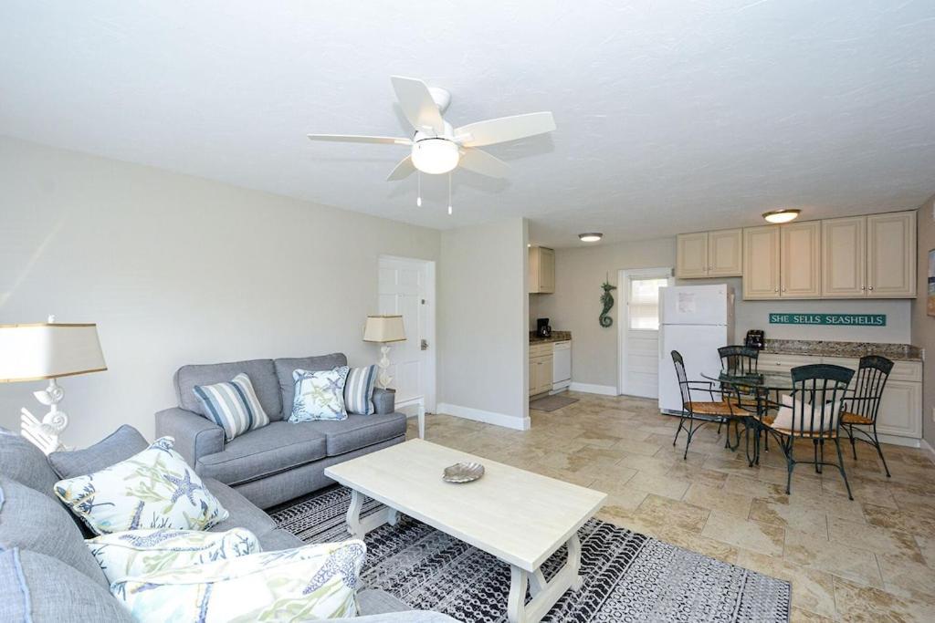 Canal 309 - Right In Siesta Key Village! 外观 照片