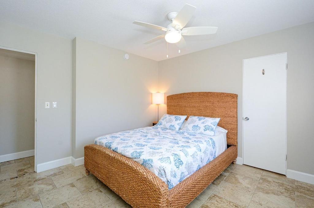 Canal 309 - Right In Siesta Key Village! 外观 照片